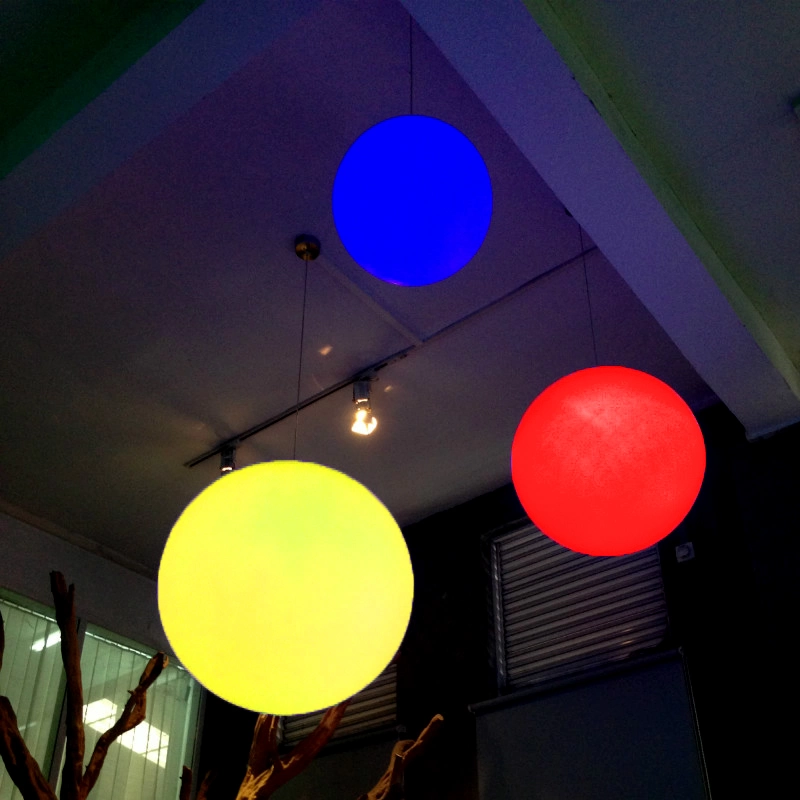 Подвесной светящийся шар "Хот" 40 см RGB
