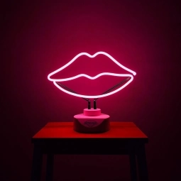 Неоновый светильник "Lips"