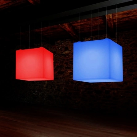 Подвесной куб светильник "Базз" 20 см RGB