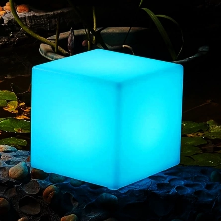 Светодиодный куб "Базз" 50 см RGB