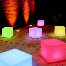  Светодиодный куб "Базз" 30 см RGB (аккумулятор)